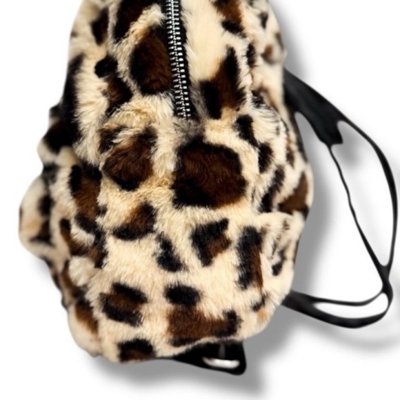 Gilda Paris Leopard Faux Fur Mini Backpack • NWT❣️❣️ main image 11